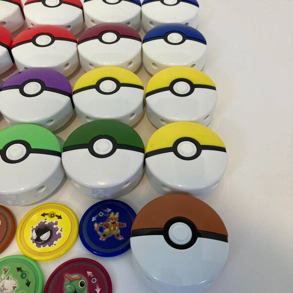2019 POKEMON McDonalds Pokeball Disc Launcher 17 Happy Meal Toys 7 Disks - Picture 2 of 9